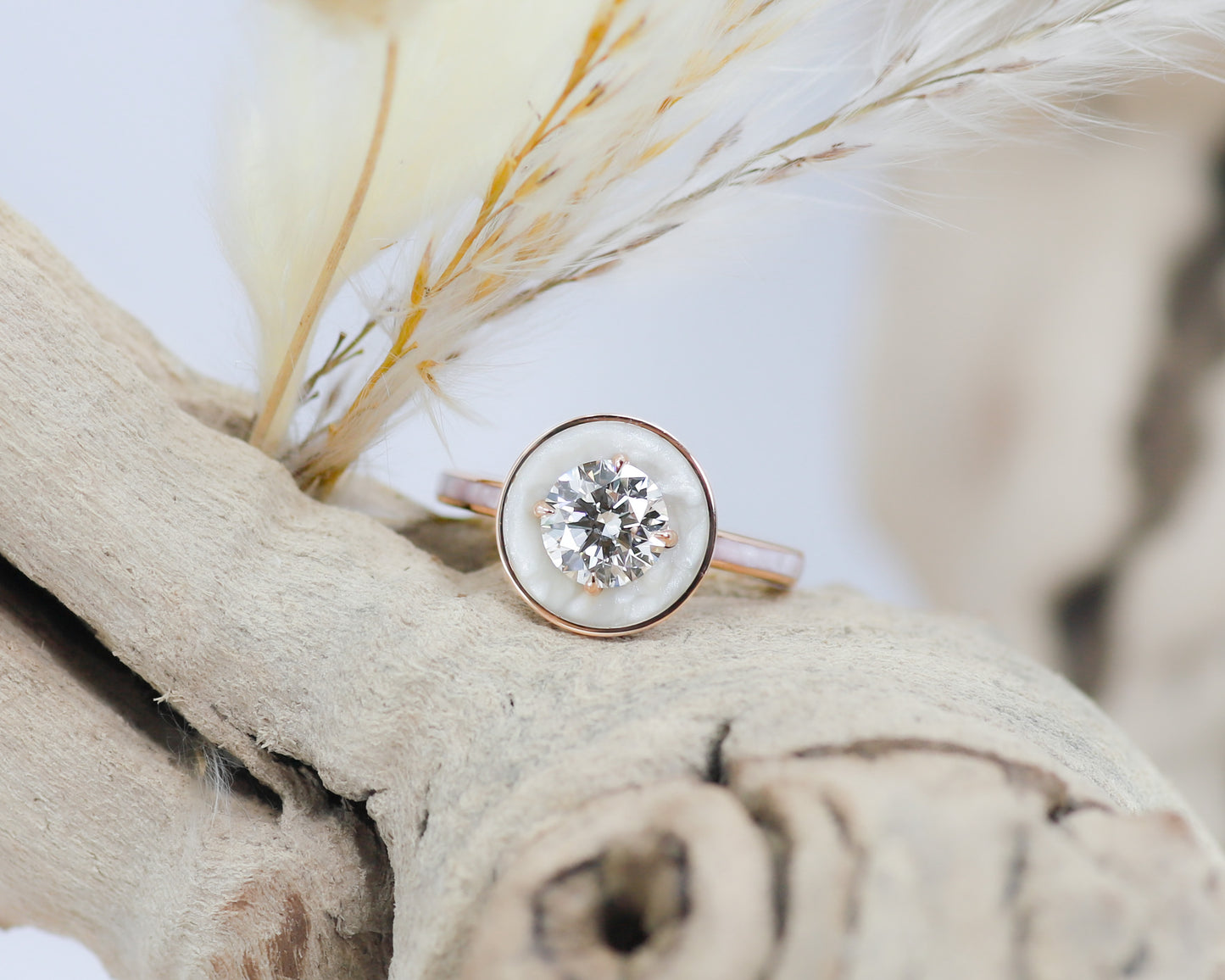 Arita Setting Round Brilliant Ring